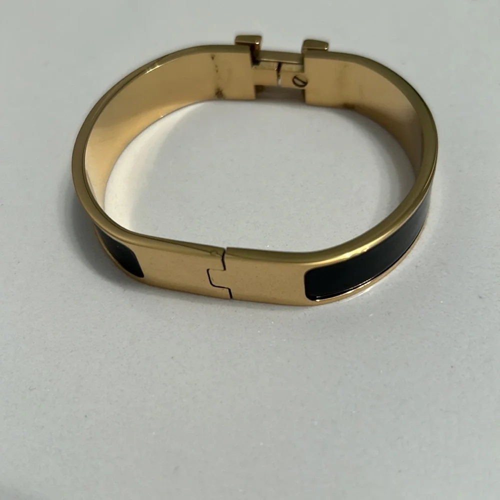 Black bracelet - Picture 4 of 4